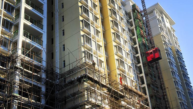 对比新加坡廉价组屋和广州公租房,我陷入沉思